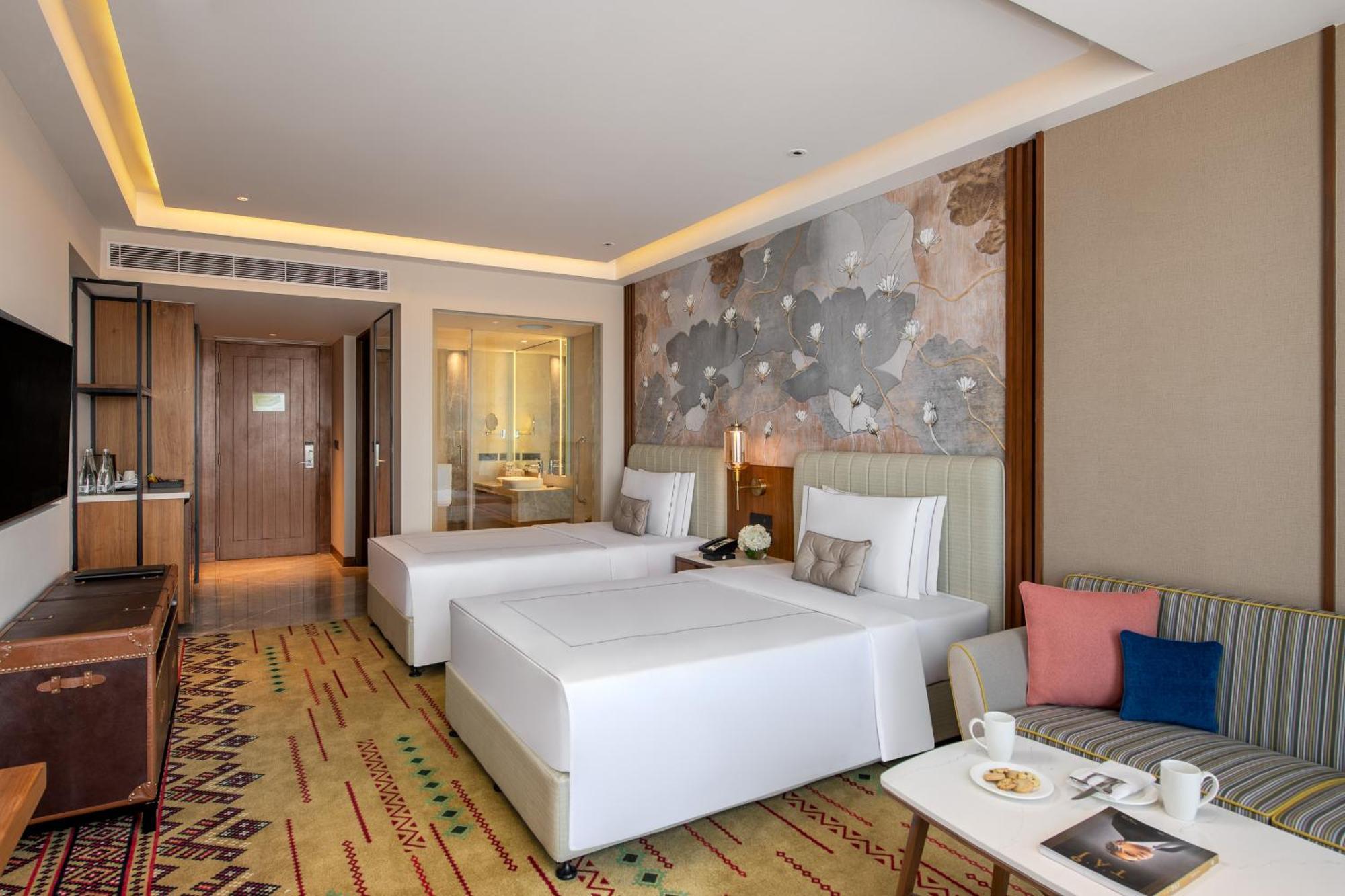 Taj Mussoorie Foothills, Dehradun Hotel Екстериор снимка